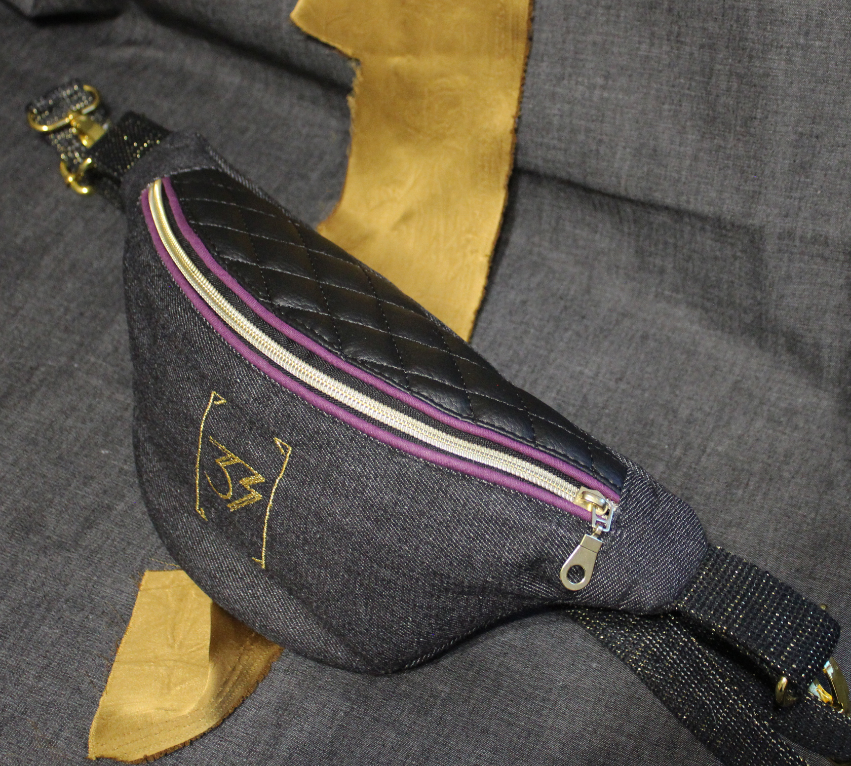 Sac banane Expédition 33 – Image 2